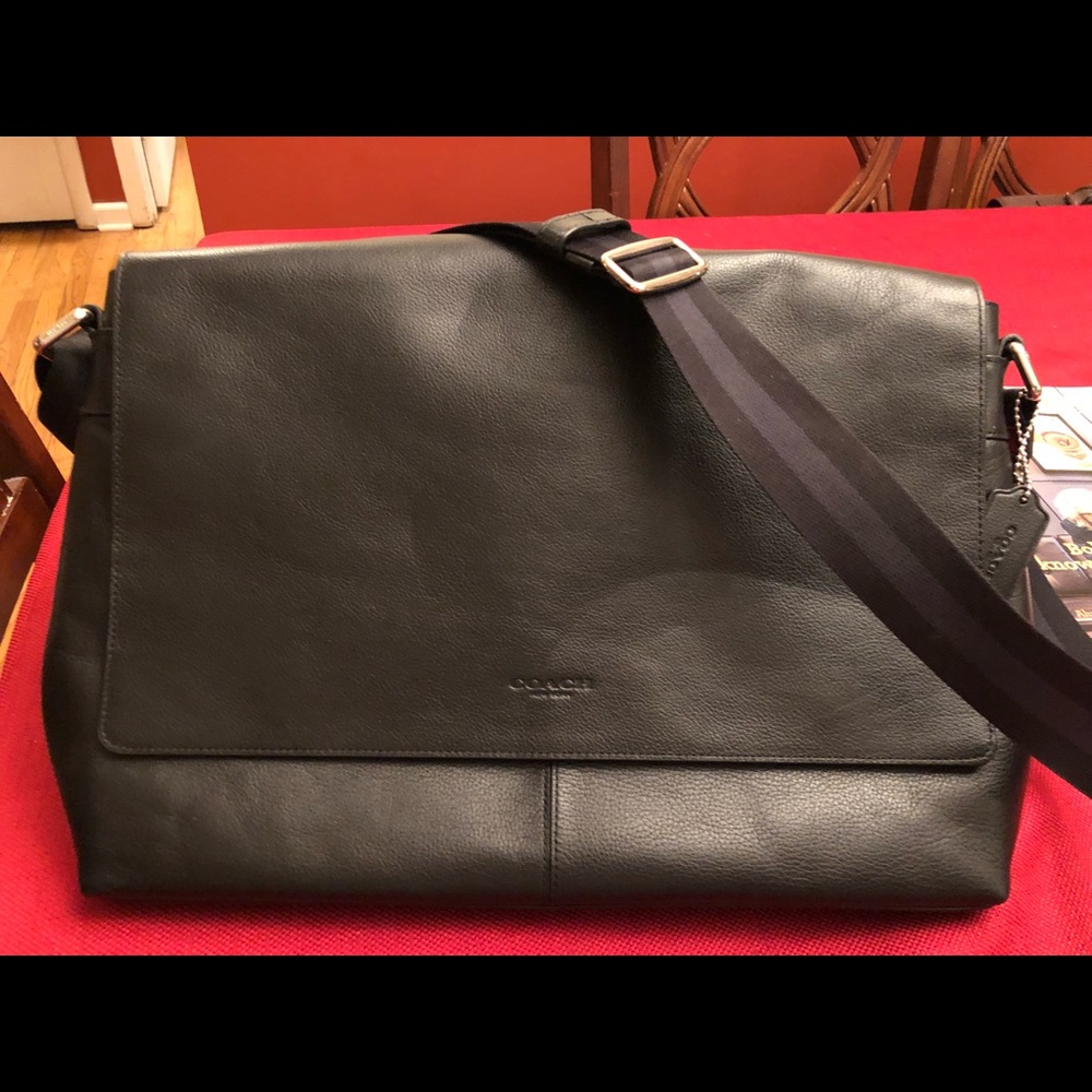 Coach men’s messenger bag